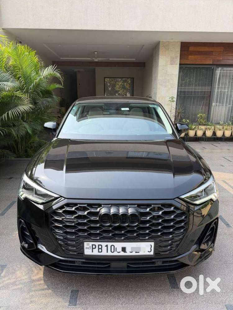 Audi Q3 Sportback Premium Plus, 2024, Petrol