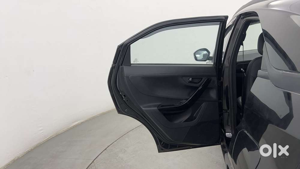 Tata Nexon 1.2 Revotron Xza Plus (o) Dark Edition, 2022, Petrol
