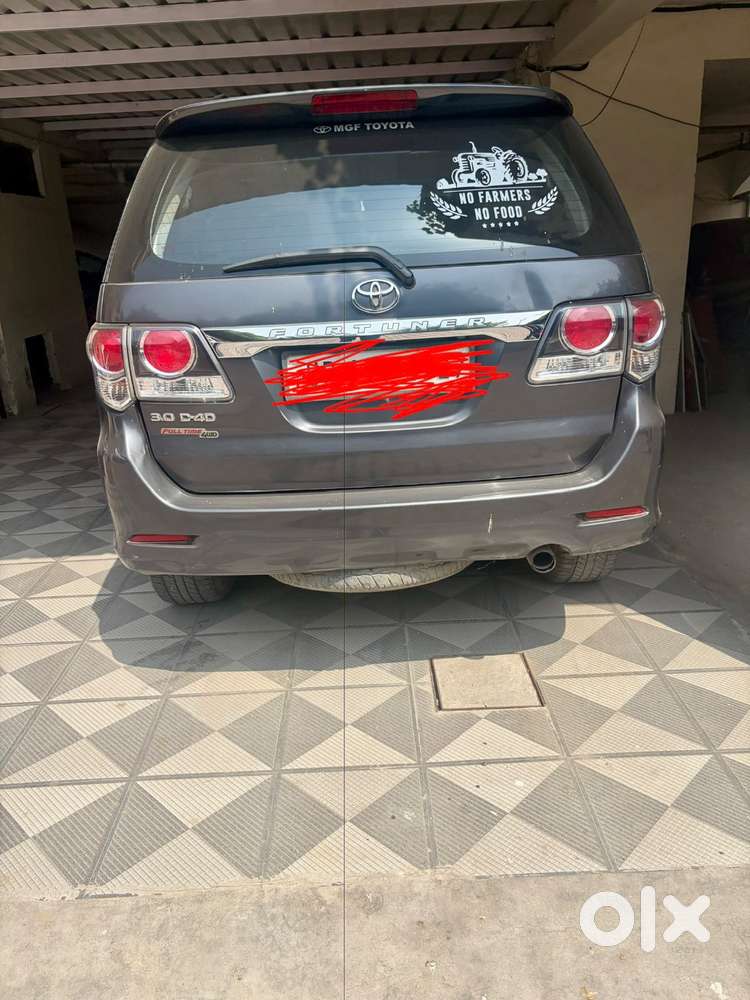 Toyota Fortuner Diesel 2015