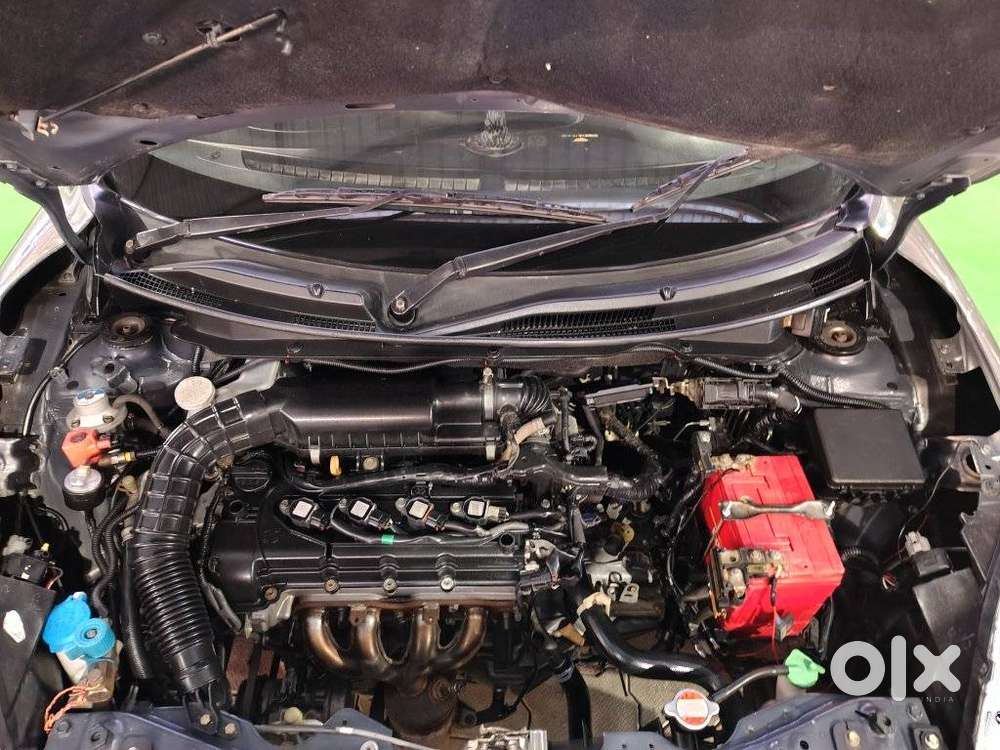 Maruti Suzuki Swift Dzire 1.2 Vxi Bsiv, 2018, Cng & Hybrids