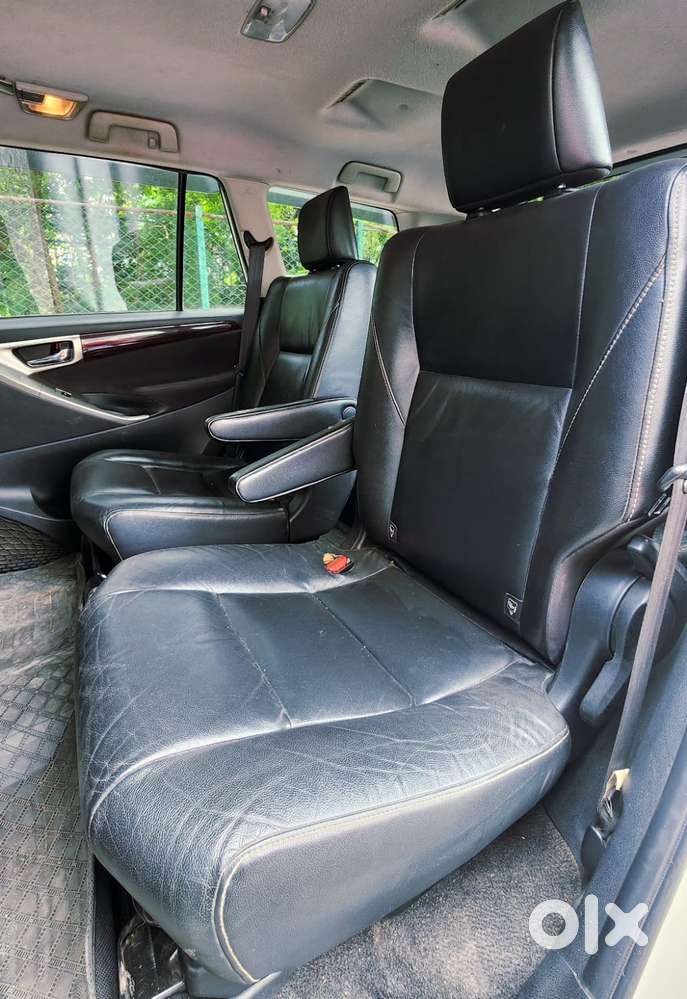 Toyota Innova Crysta 2.4 Z 7 Str, 2016, Diesel