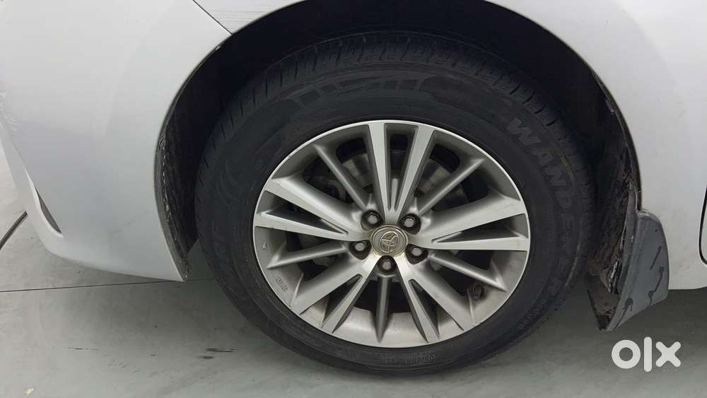 Toyota Corolla Altis 2013-2017 Vl At, 2015, Petrol
