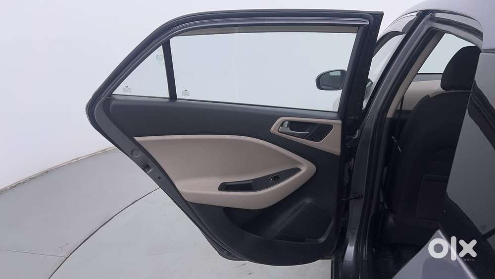 Hyundai Elite I20 Asta (o) 1.2 Mt, 2016, Petrol