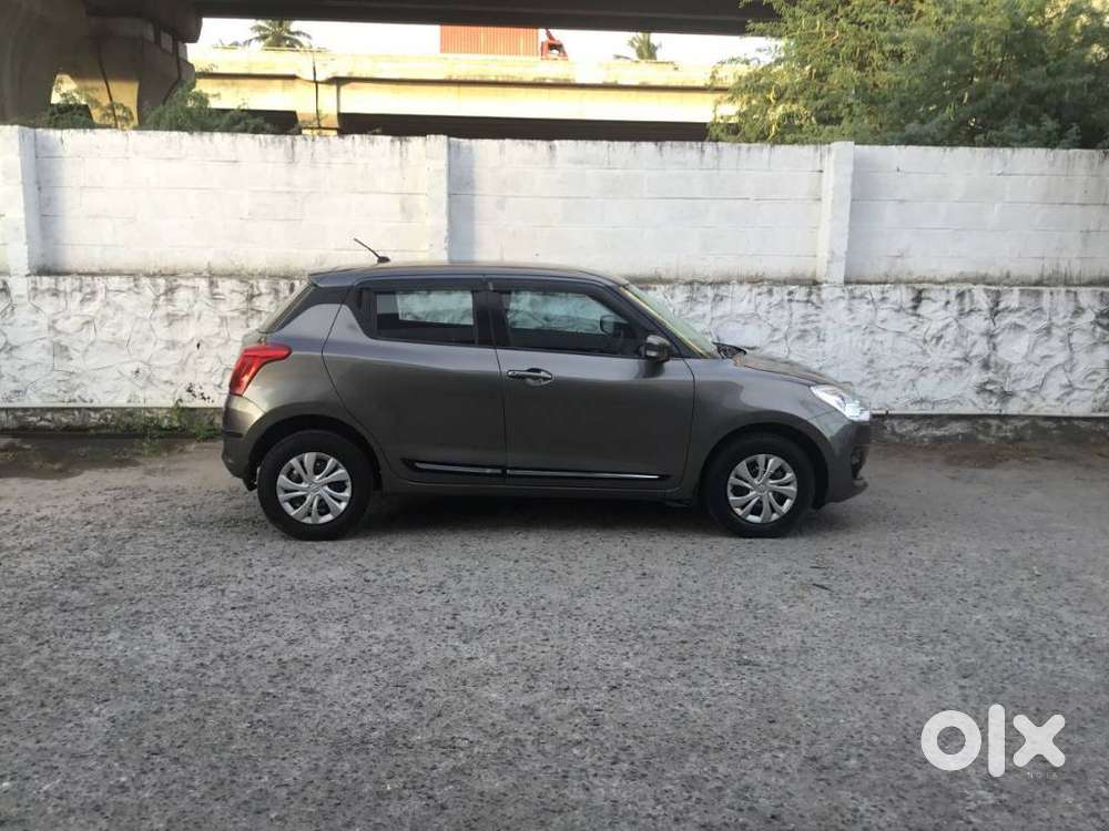 Maruti Suzuki Swift Vxi Abs Bsiv, 2020, Petrol