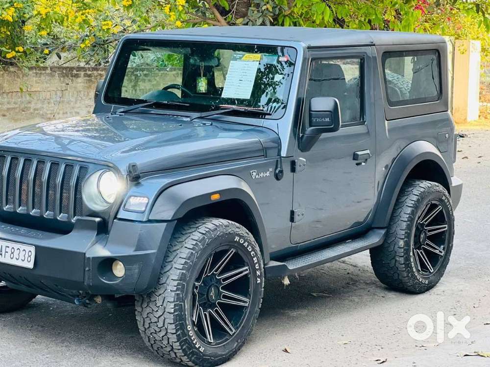 Mahindra Thar Lx Convertible Top Diesel Mt 4wd, 2023, Diesel
