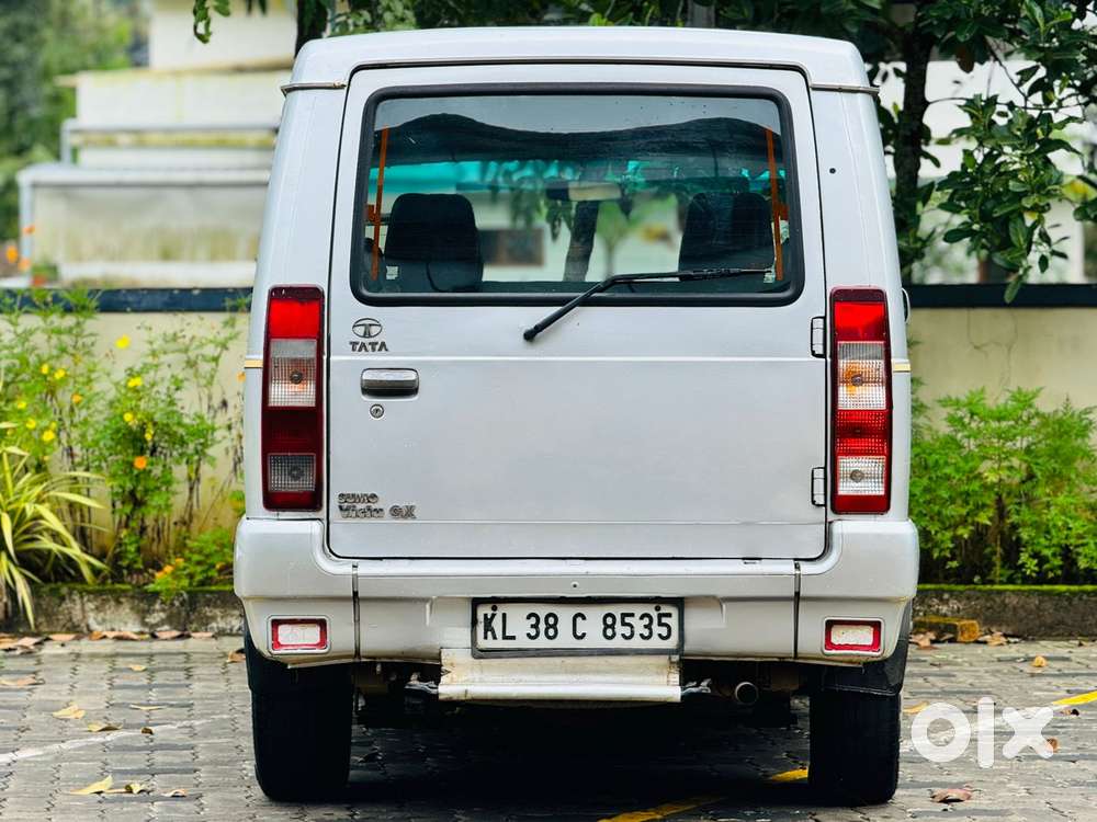 Tata Sumo Gold 3.0 Cx Ps Ac, 2013, Diesel