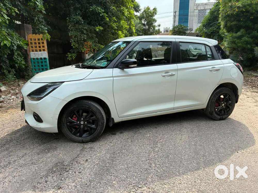 Maruti Suzuki Swift Zxi Factory Fitted Cng 2025