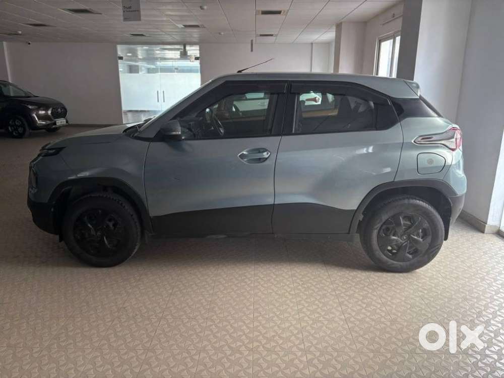 Tata Punch Camo Adventure Mt, 2023, Petrol