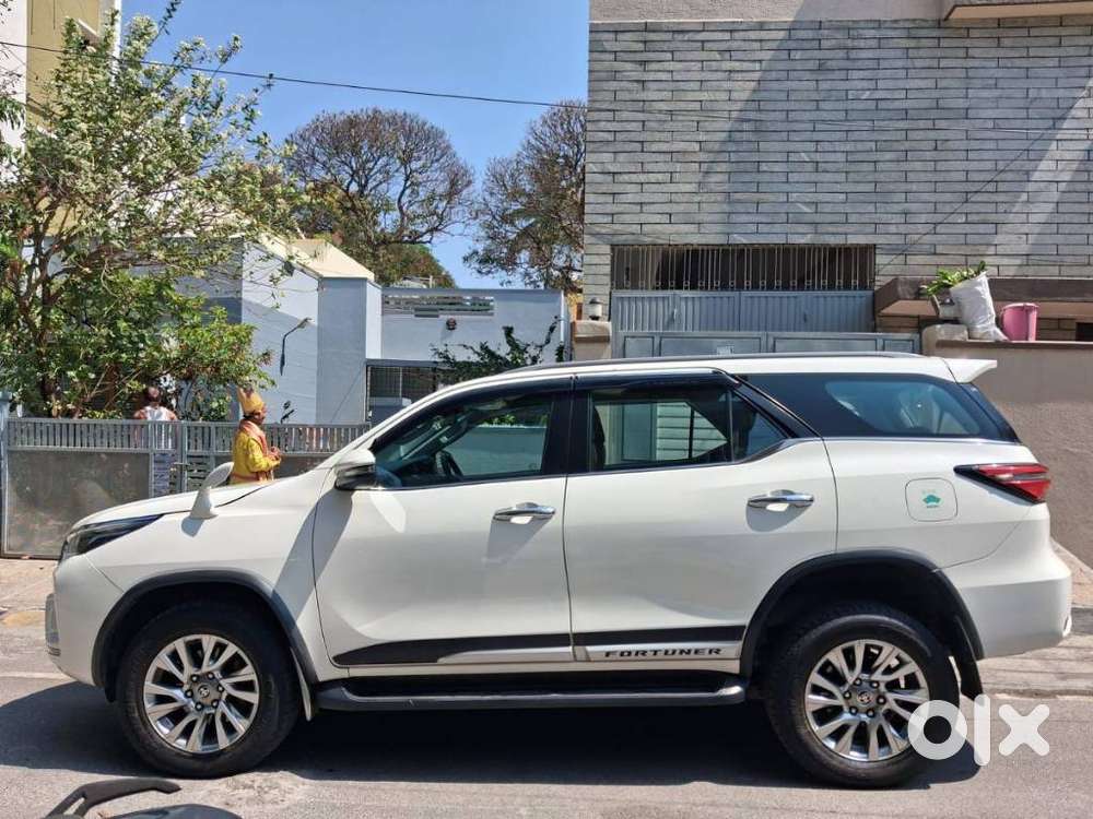 Toyota Fortuner 4x4 At 2.8 Diesel, 2023, Diesel