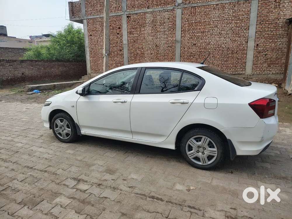 Honda City 1.5 Mt Petrol & Cng Im Gud Condition