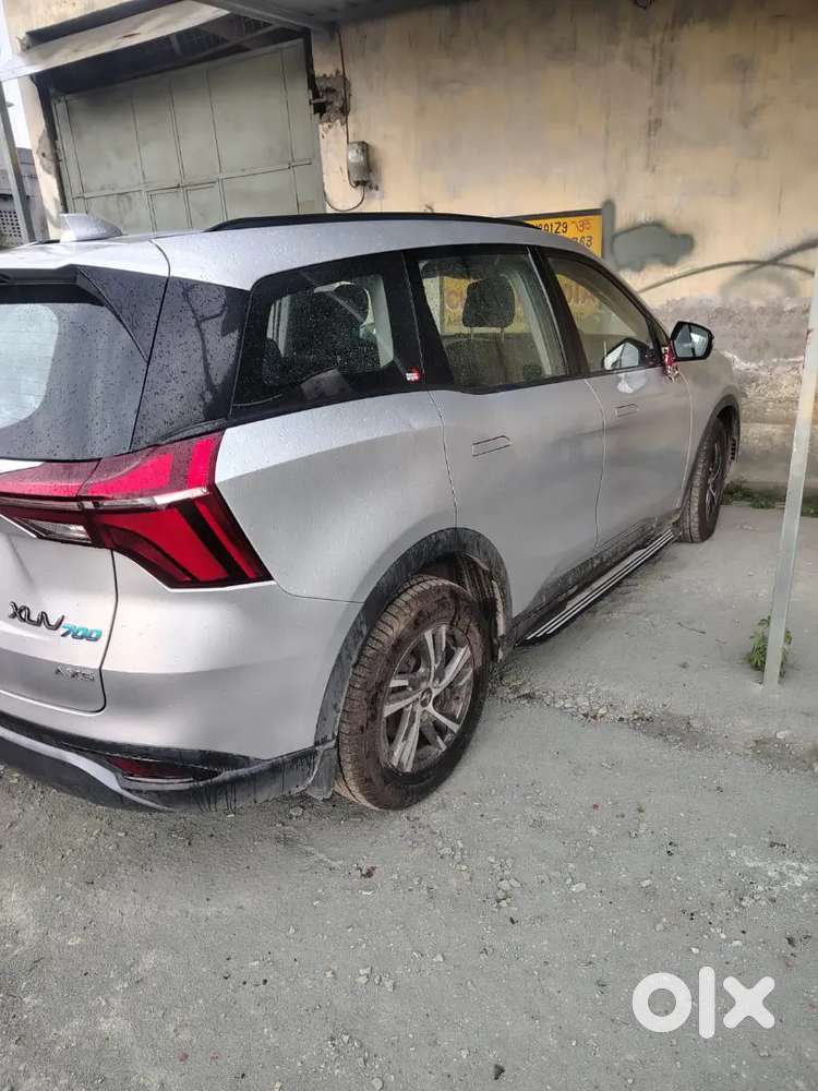 Mahindra Xuv700 2023 Petrol 120000 Km Driven