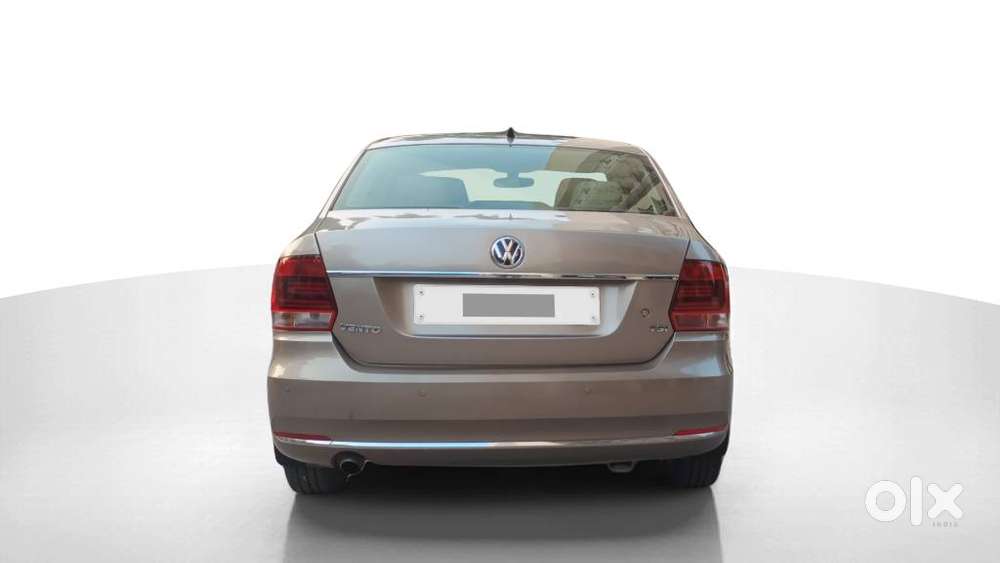 Volkswagen Vento 1.2 Tsi Highline Plus At, 2016, Petrol