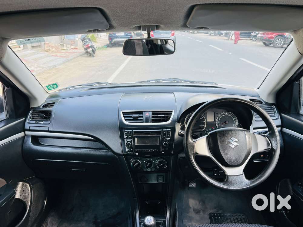 Maruti Suzuki Swift Vxi + Manual, 2015, Petrol