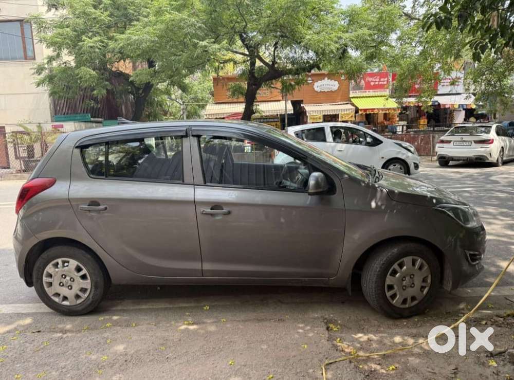 Hyundai I20 Petrol Manual 2013