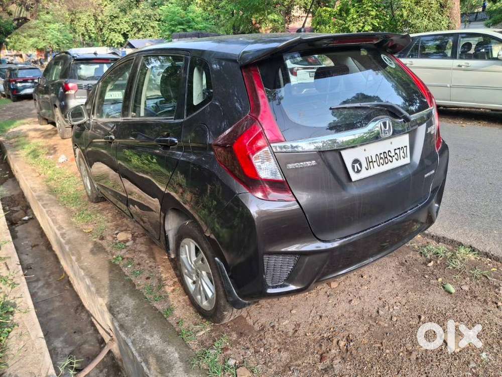 Honda Jazz V Mt Privilege, 2017, Petrol