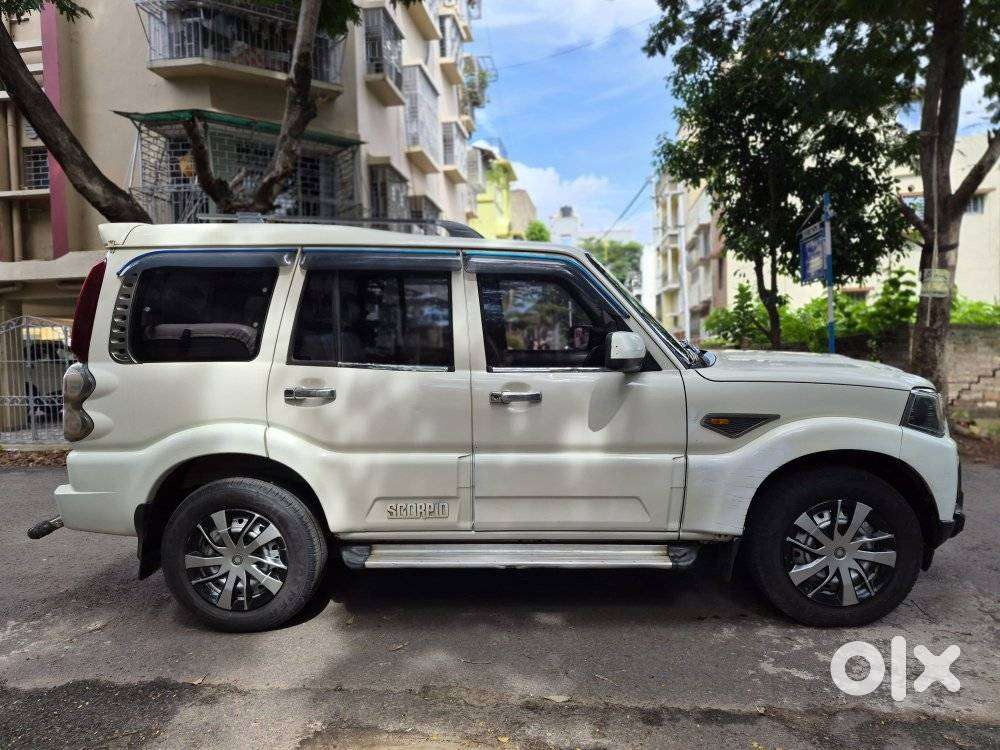 Mahindra Scorpio S4, 2017, Diesel