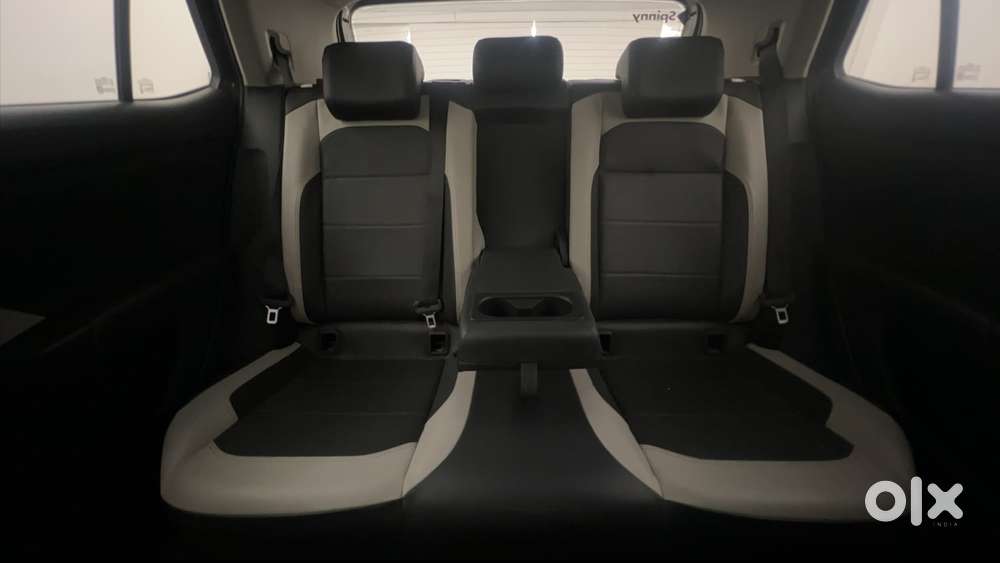 Volkswagen Taigun Topline 1.0 Tsi Mt (electric Seats), 2022, Petrol