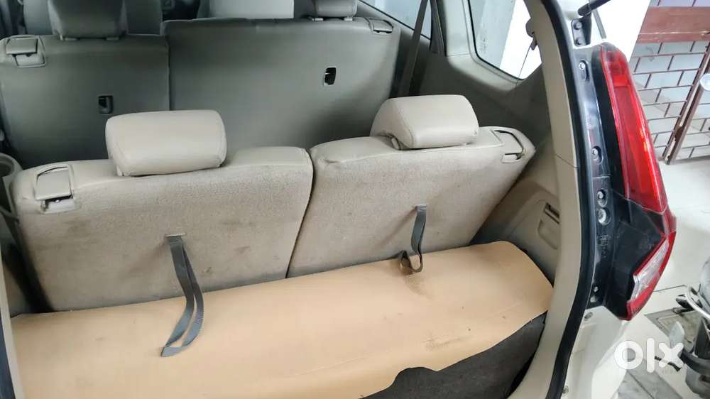 Maruti Ertiga Vxi 2023