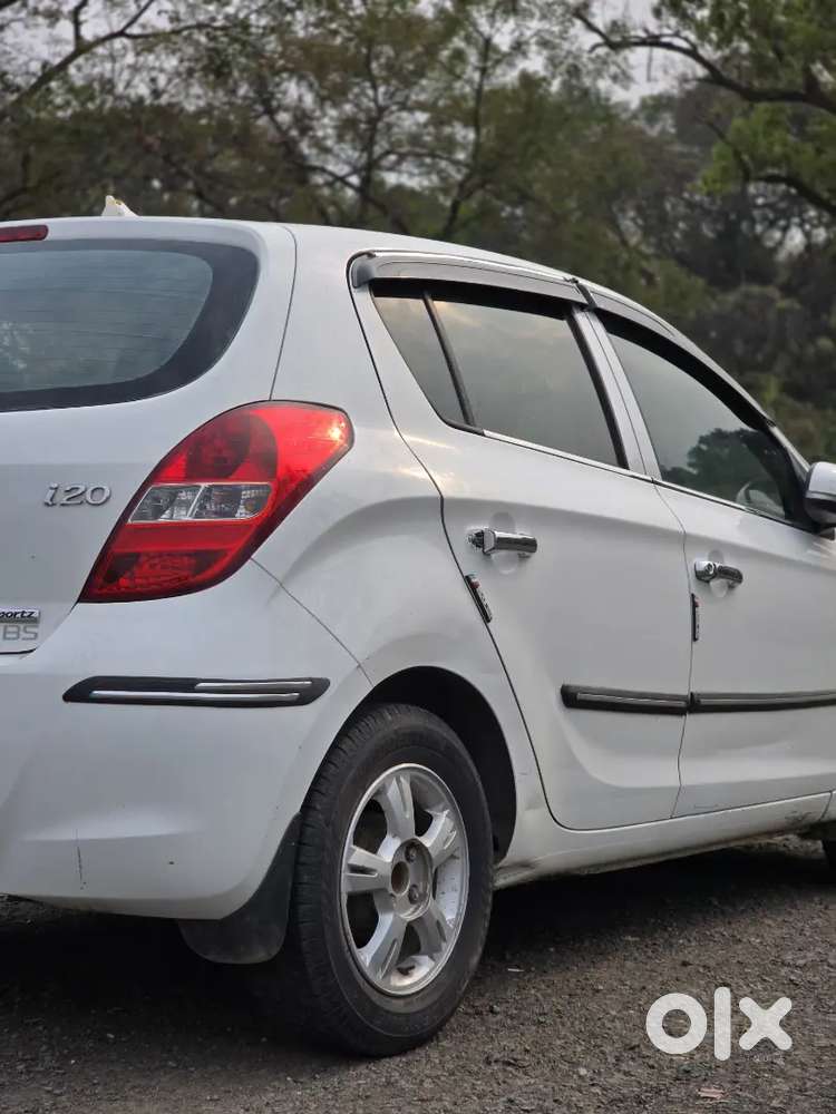 I20 Sportz Edition, 1st Owner, Petrol
