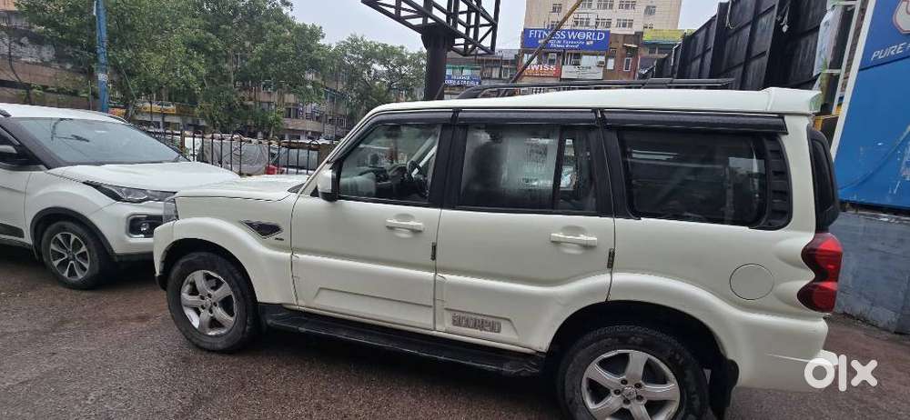 Mahindra Scorpio Classic 2.2 S 11 Mt 7 Str, 2019, Diesel