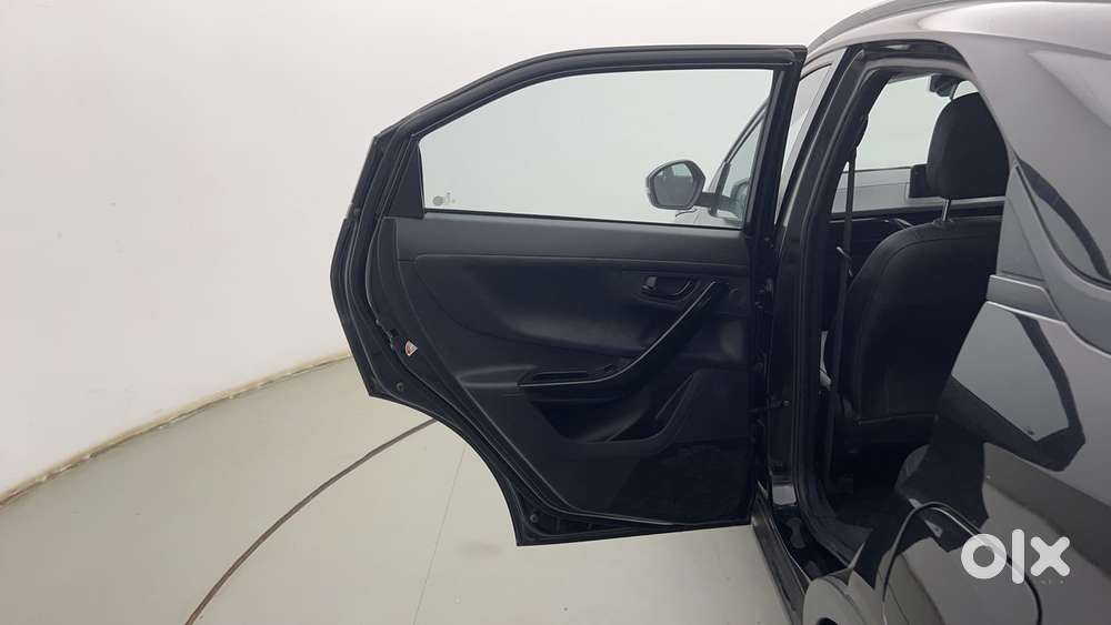 Tata Nexon 1.2 Revotron Xza Plus (o) Dark Edition, 2022, Petrol