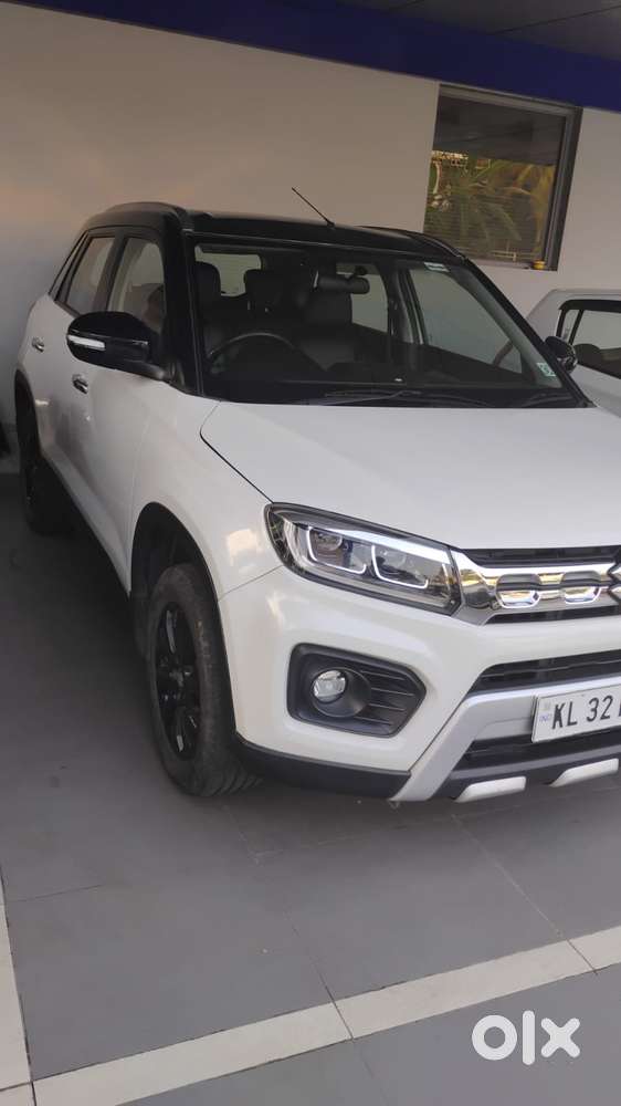 Maruti Suzuki Brezza 1.5 Zxi Smart Hybrid, 2020, Petrol