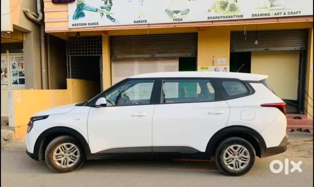 Kia Carens 1.5 Manual 2023