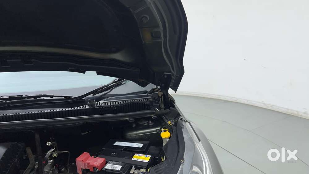 Tata Nexon 1.2 Revotron Xm, 2023, Petrol