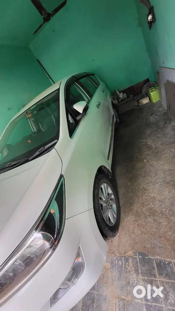 Toyota Innova 2019 Diesel 135000 Km Driven