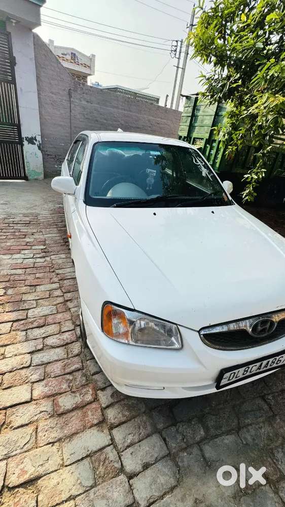 Hyundai Accent Gl 2013