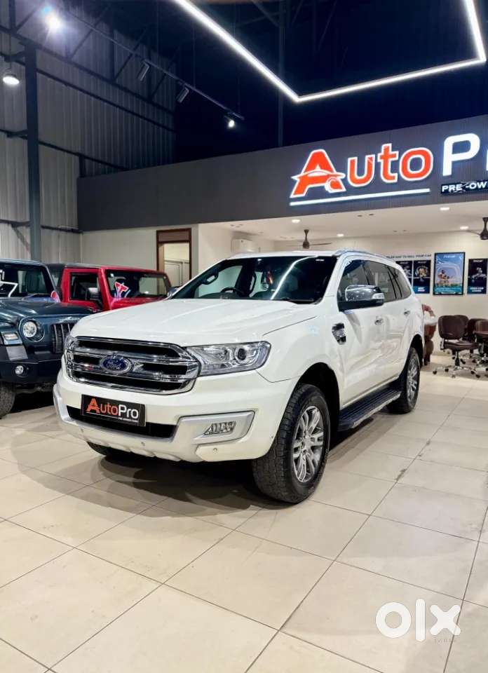 Ford Endeavour 3.2 Titanium At 4x4, 2017, Diesel