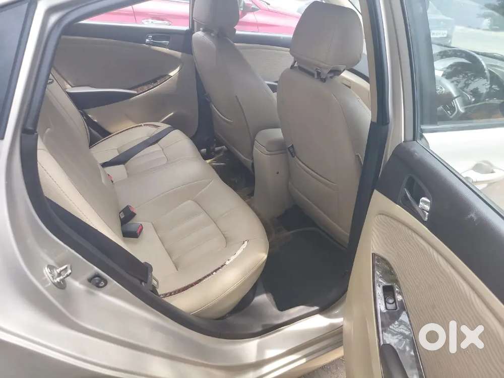 Hyundai Verna 2012, Petrol +cng