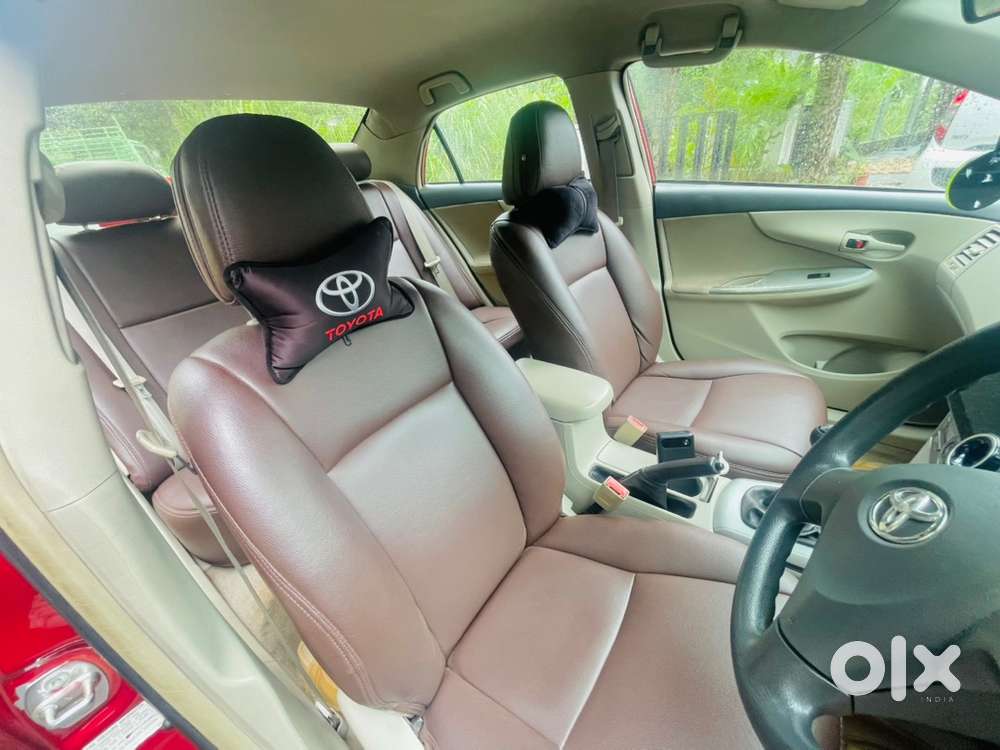 Toyota Corolla Altis 2011 Model