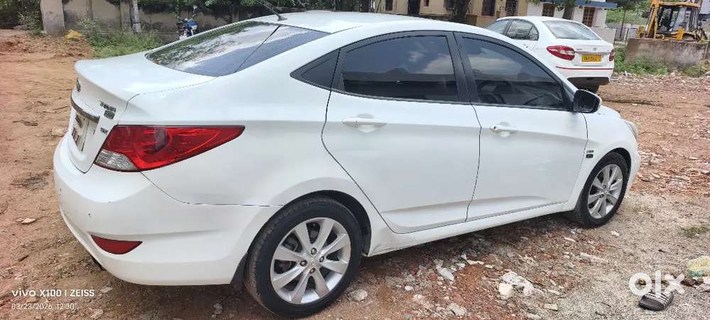 Hyundai Verna 2011 Diesel Well Maintained