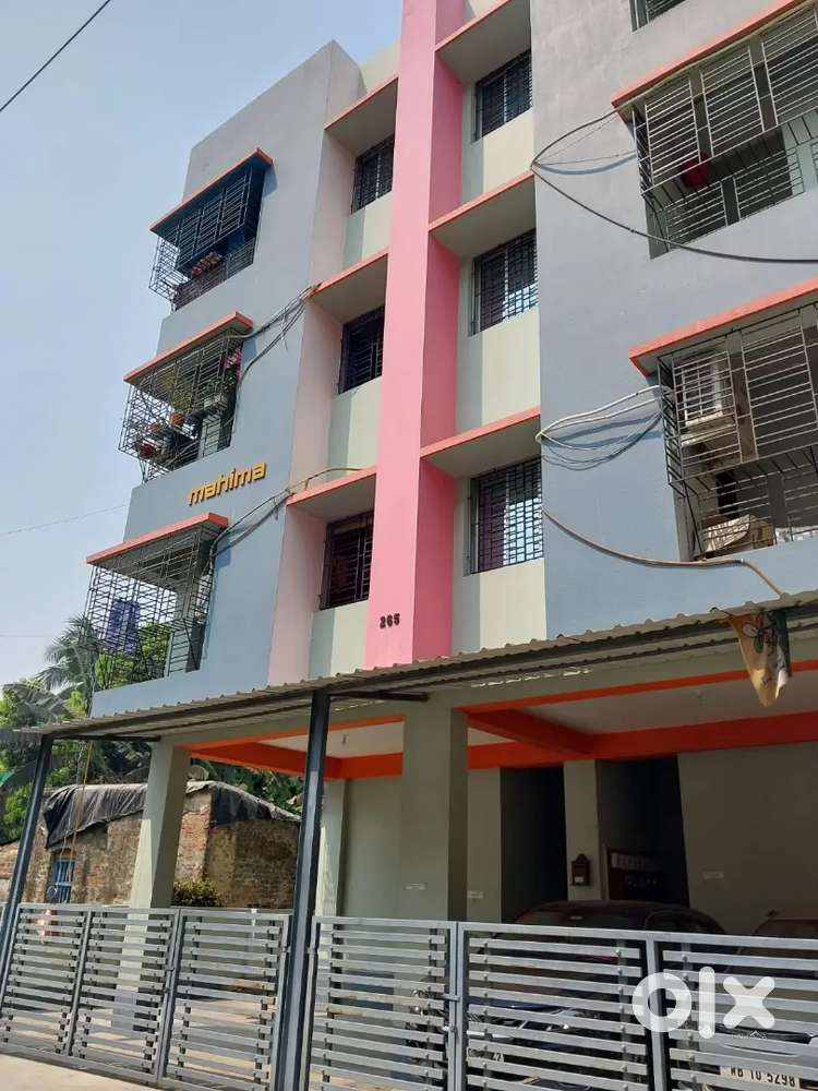2BHK FLAT FOR SALE AT BEHALA MANTON For Sale: Houses