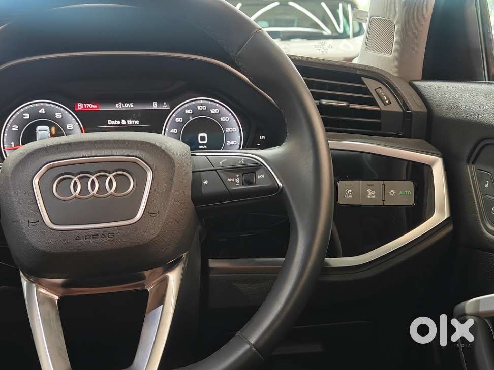 Audi Q3 Sportback Technology Plus S-line, 2024, Petrol