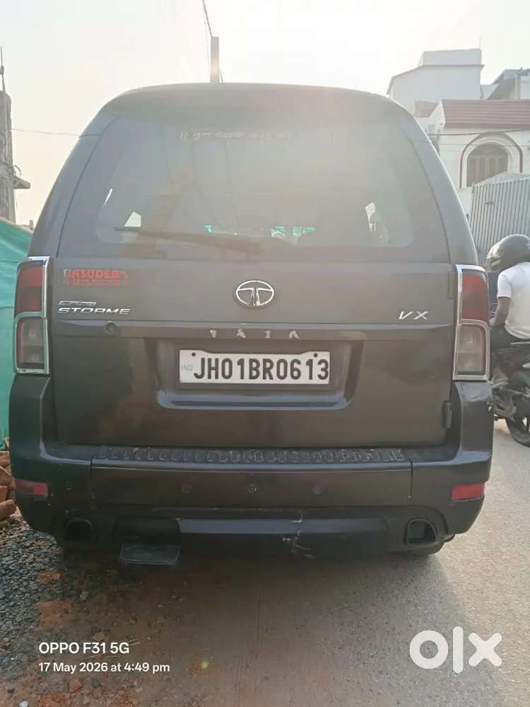 Tata Safari Storme 2015 Vx 4×2 Diesel Variant