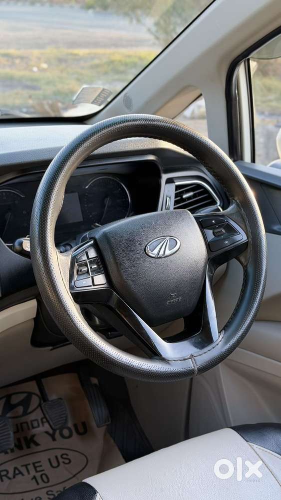 Mahindra Marazzo M6, 2018, Diesel