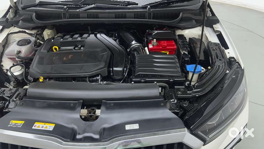 Skoda Slavia Style 1.5l Tsi Dsg, 2023, Petrol