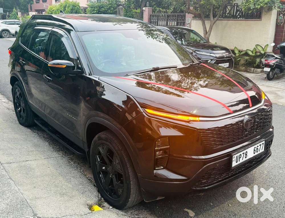 Tata Safari Adventure Plus Dark Edition, 2025, Diesel