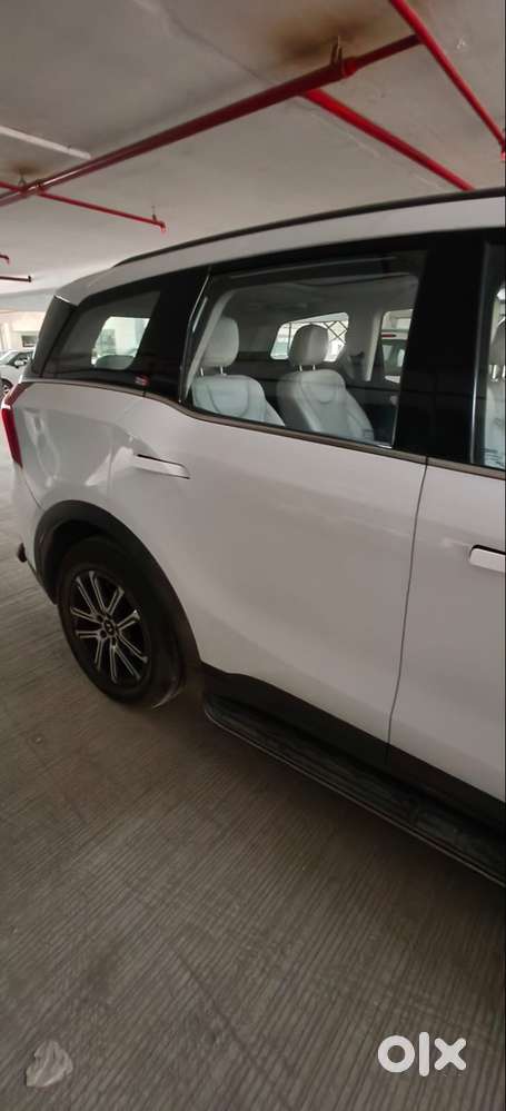 Xuv 700 Top Model Well Maintained