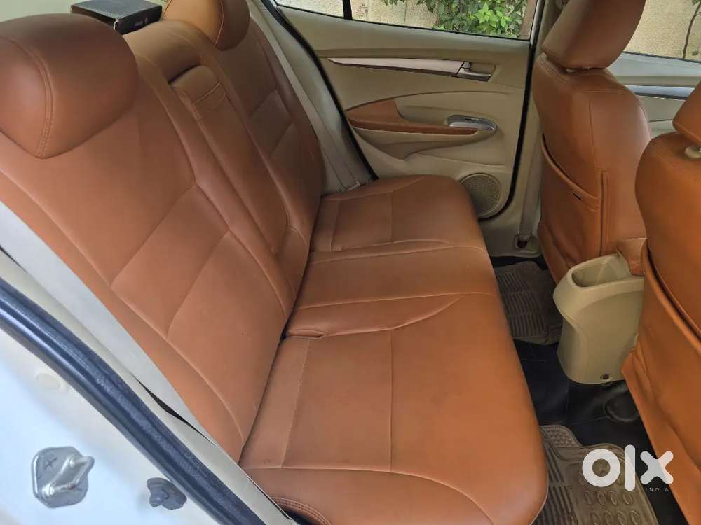 One Of The Best Self Driven Car,brand New Interiors