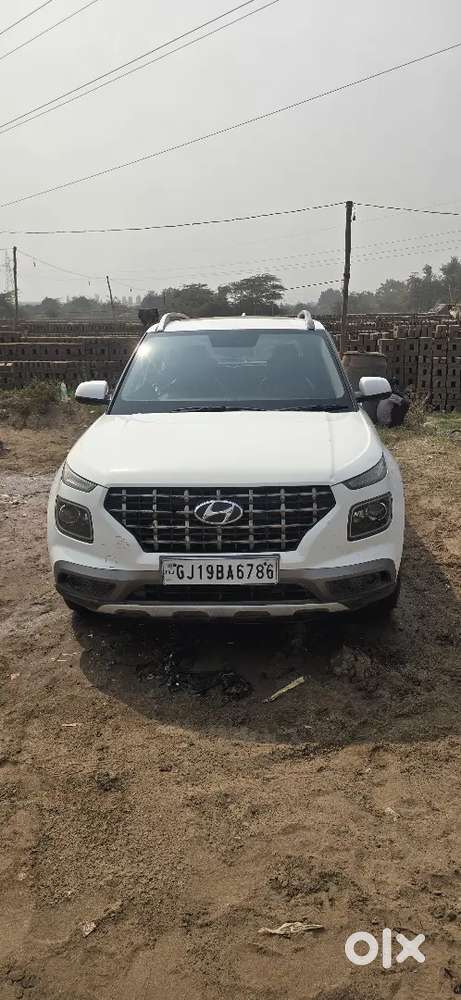 Hyundai Venue 2019 Diesel Well Maintained