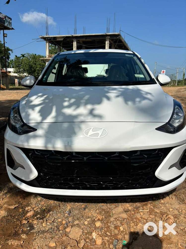 Hyundai Manual Petrol 2019