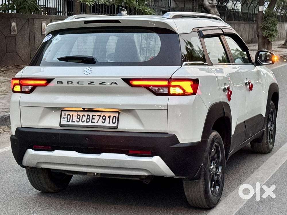 Maruti Suzuki Brezza Zxi S-cng, 2024, Cng & Hybrids