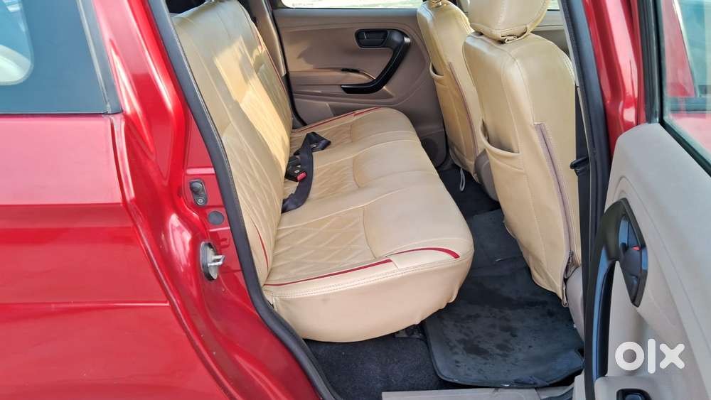 Mahindra Tuv 300 T6, 2017, Diesel