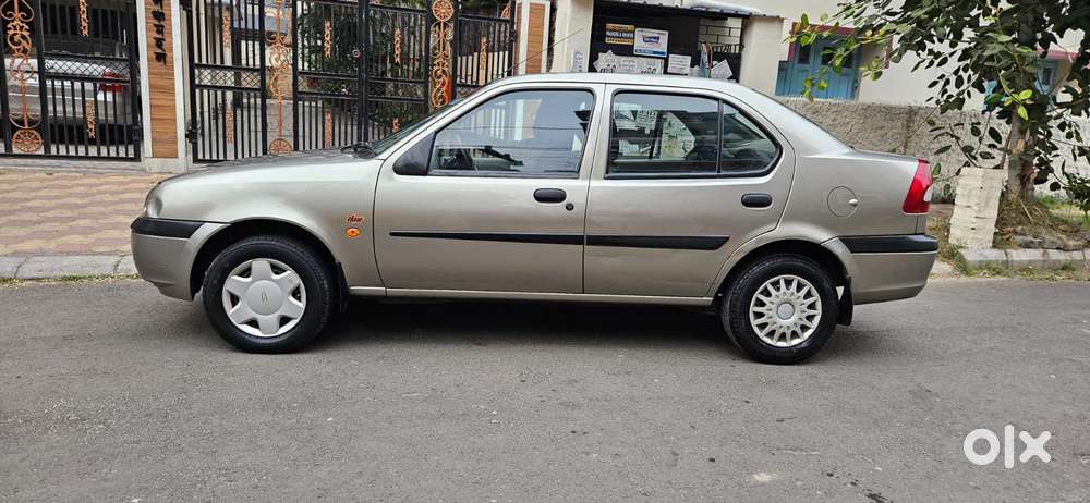 Ford Ikon 1.6 Clxi, 2005, Petrol