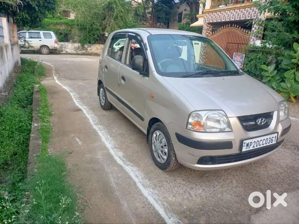 Hyundai Santro Xing 2009 Petrol Showroom Condition Car