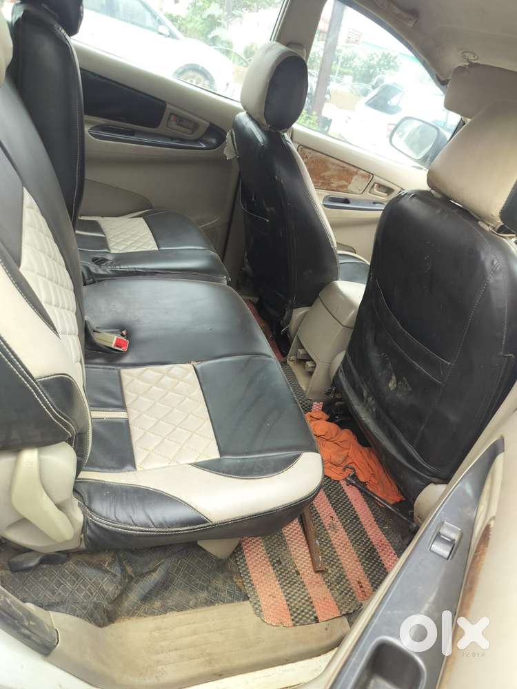 Toyota Innova 2.5 G (diesel) 7 Seater, 2009, Diesel