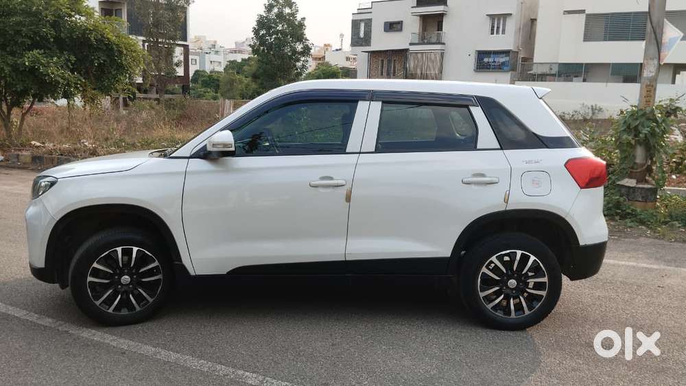 Maruti Suzuki Brezza 1.5 Vxi Smart Hybrid, 2021, Petrol